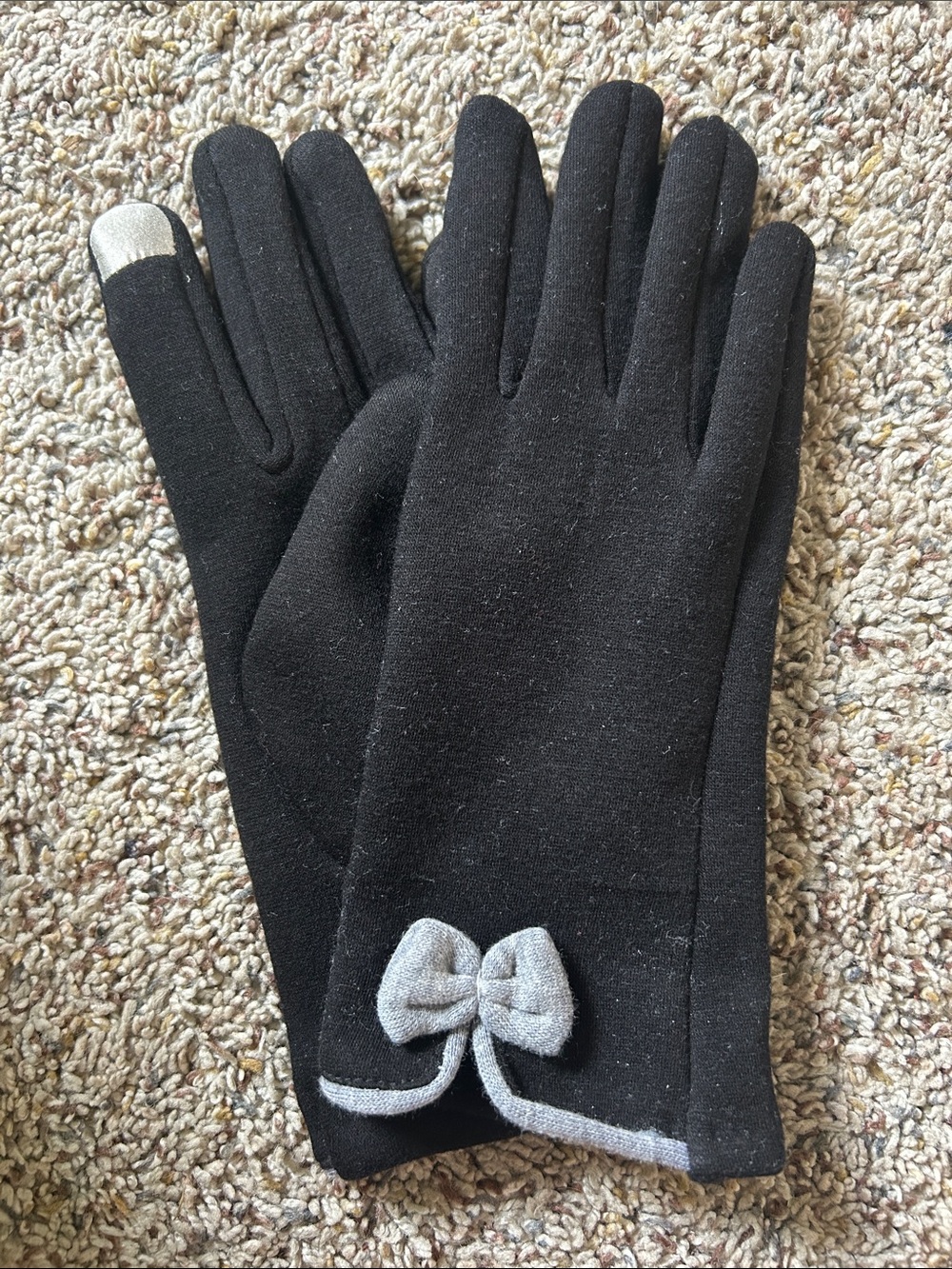 Black Women's Bow Accent Touchscreen Gloves